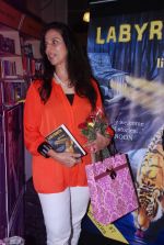 Shobha De at Labyrinth book launch in Crossword, Mumbai on 12th July 2012 (16).JPG